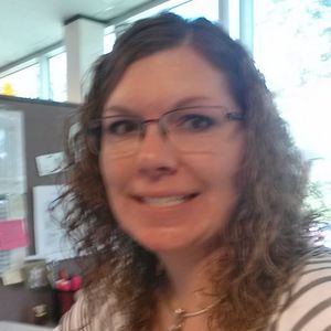 Meet your Posher, Carrie